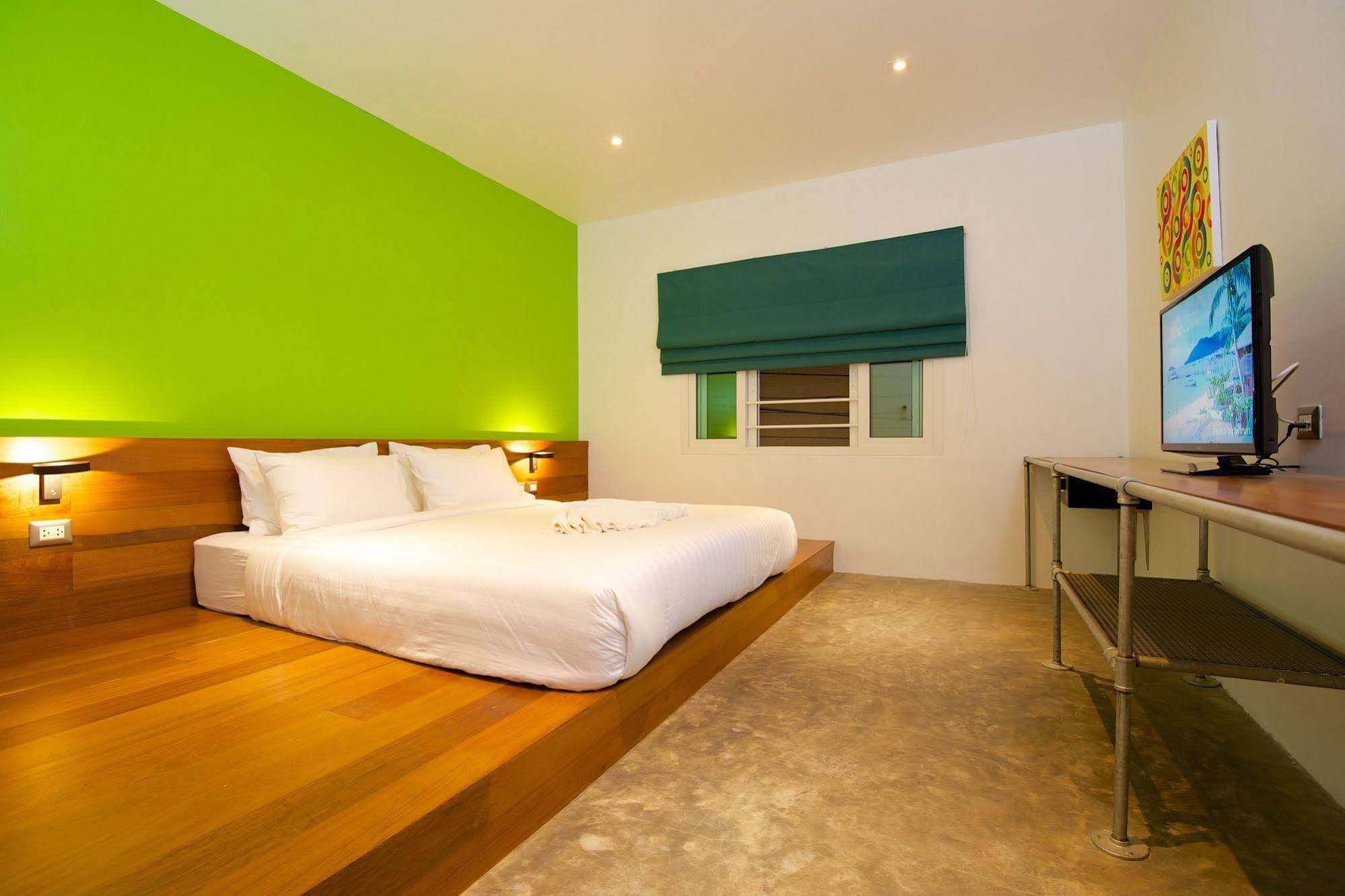 Mint Hotel Koh Tao Exterior photo